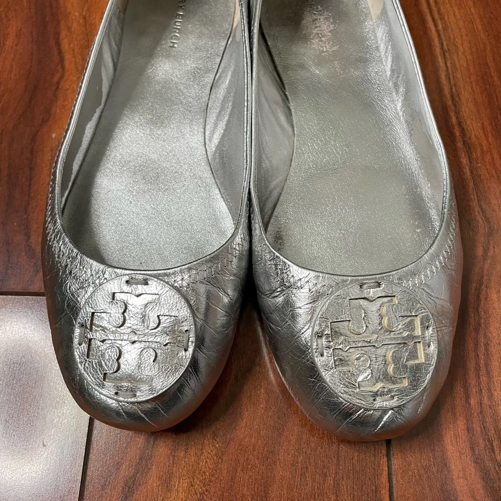Tory Burch silver metallic